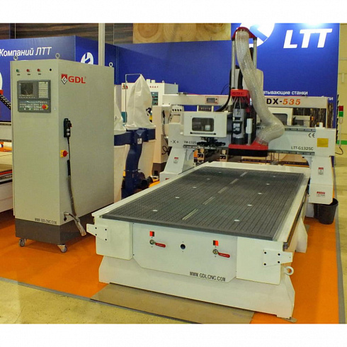 Фрезерный станок с ЧПУ LTT-G1325C (GDL) с револьверной сменой инструмента